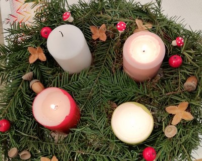 Couronne de Noël de la communauté de Nantes